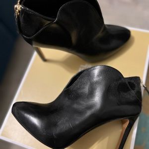 NINE WEST BOOTIES NWOT